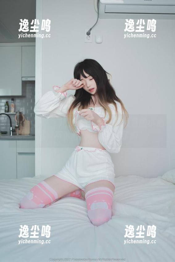 Bambi(밤비)的灰丝：作品里藏着的小心思，不小心就被你发现了嘛