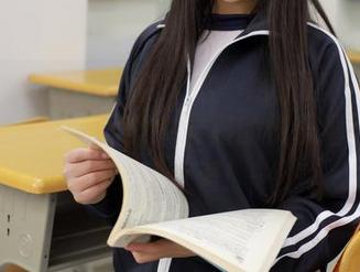 MFStar模范学院 – 这一组妞妞koko拍的少女写真，图集中显露的快乐细节真是无敌可爱！