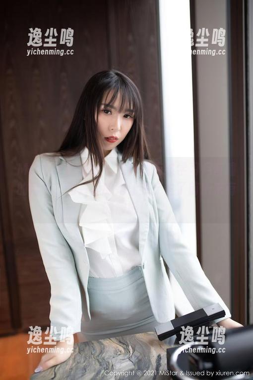 MiStar魅妍社 - 或许我应该学习月音瞳的自拍？图片里的她让我产生了前所未有的震撼！