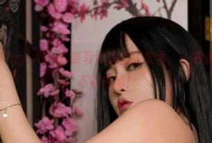 冷艳风暴｜Tiny Asa最新写真集里的吹雪，一拳超人，温暖？不存在的！