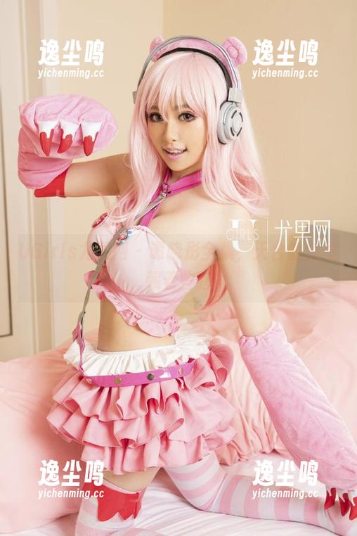 UGirls尤果网 - 谭晓彤全集，天台的梦里藏着些啥