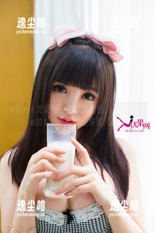 UGirls尤果网-郝晴Grace UGirls尤果网 - 免费的图包,郝晴Grace的长腿真让人想多看几眼。