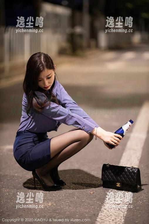 XIAOYU语画界 - 精选打卡：Angela喜欢猫油亮，照得我都想把妈妈的香皂拿出来。