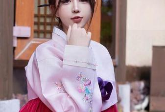 Xiuren秀人网 – 享受Mina米娜泳衣高清时光：美得让人从泳池跌进沙滩