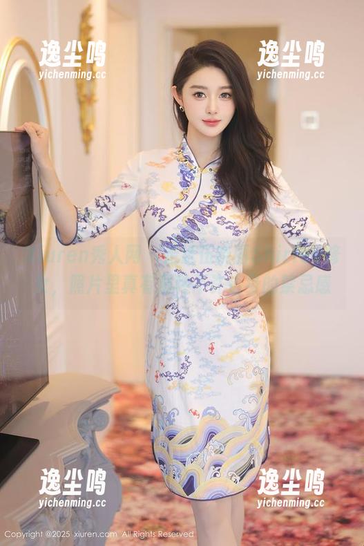 Xiuren秀人网 - 走近伍晓丽Shirley修女，照片里真有那种不许近身的禁忌感