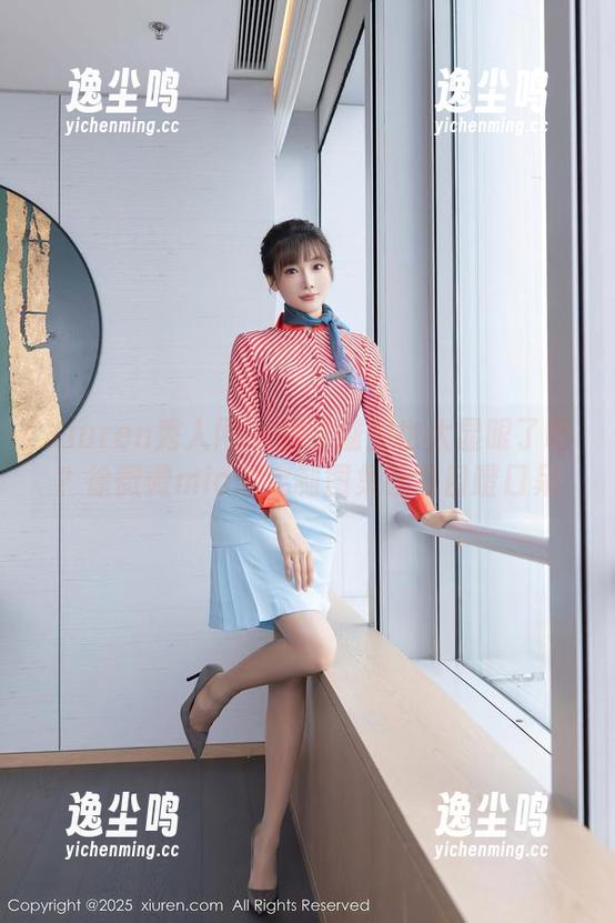 Xiuren秀人网-徐微微mia Xiuren秀人网 - 视觉盛宴也太显眼了吧?徐微微mia的定制图集让我目瞪口呆