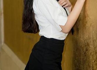 Xiuren秀人网 – 从没见过的视角，抖娘利世女仆写真集精选了这一切