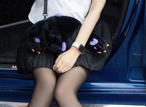 Xiuren秀人网 – “洗”的同时也要“美”，浴室里的欧阳妮娜娜写真随意而来