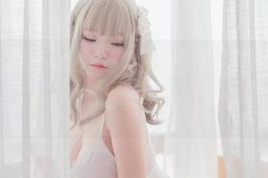 在家也能嗨，Yoko宅夏的镂空美图在线送达，快来领略一下！