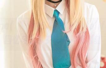 在Yuna(윤아)的SAINTPhotolife里，回忆与分享交错的神奇时刻