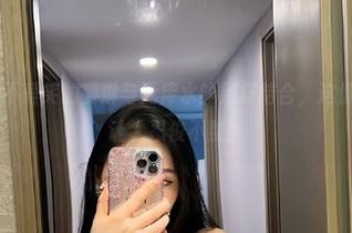 微密圈 – 不爱笑的赛琳与死库水的别样结合，这份写真图册让人忍俊不禁！