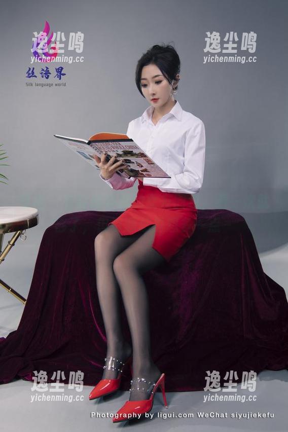 丽柜 - 有时候晴晴的女友图包，看一次就够了，但资源总是想多一点～