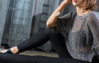 克拉女神 – 七七不仅运动，图包里还藏着“不经意”的性感