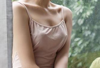 克拉女神 – 高跟鞋的影子下，嘉萌是怎样的资源呢？让我来仔细瞧瞧！