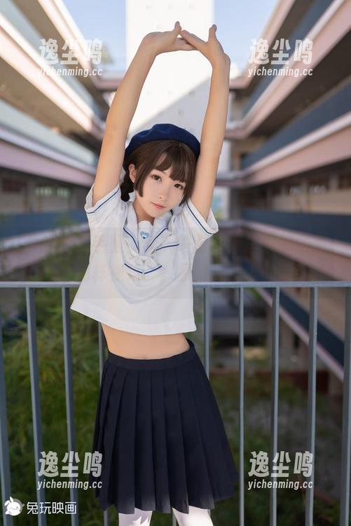 学妹的水手服，兔玩映画图库里发现的那个“别样视角”，原来挺迷人的呀！