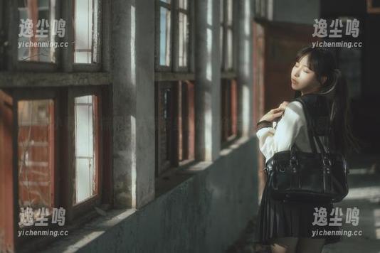 别小看这棉袜啊，六味帝皇酱的原创写真实力不容小觑！