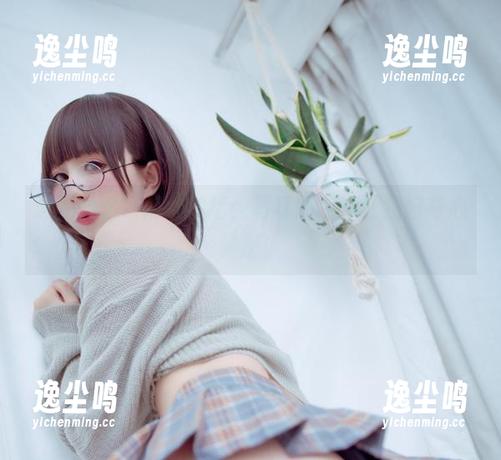这是什么？南鸽的清纯写真图包，让我好奇心暴涨！