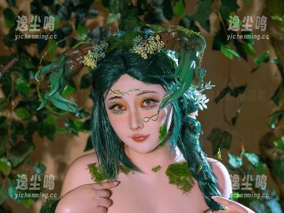 咔喵穿旗袍在镇海——原图跟照片，都是神秘的海浪和纠结的思绪。