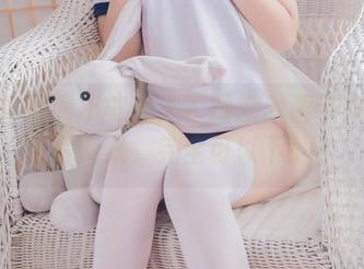 谁说体操服不能撩人？喵糖映画带来的白色写真集，完全可以下载！