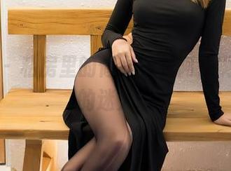 嗲囡囡 – 私房里的修女就是阿朱啊，意外的迷人啊