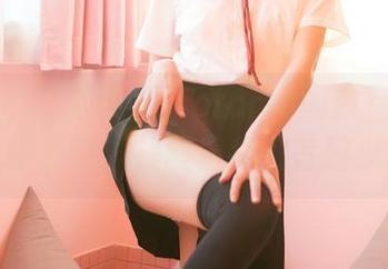嗲囡囡 – 每张果儿victoria的教室图库都像个提示牌，提醒着我们昔日少年心