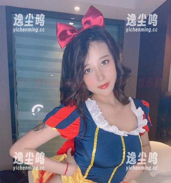 当奈汐酱Nice成为画家，图库也不甘示弱，精选欢乐不断来！