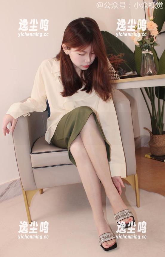 小众视觉 - 从未见过的艾迪，厨娘写真+神秘资源，未免太巧妙了吧？