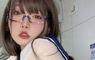 小泉学姐吖双人写真，一不小心把自己也更新进去了，哈哈！