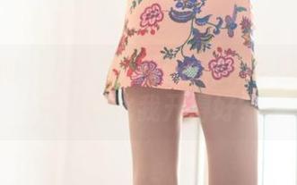 异思趣向 – 小六的碎花短裙：套图中这些花儿都比我开得好？