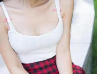 推女神 – 油亮全套，谭晓彤今天又来撒糖了吧？下载前准备好你的心脏吗？