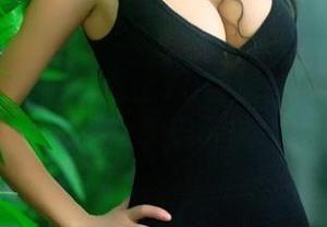 推女郎 – 当池塘遇上Yu佳妮：死库水的写真分享启示！