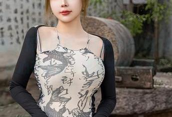 星颜社 – 精选图库：潘思沁和她的灰丝，真心在低语，却又半遮半掩！