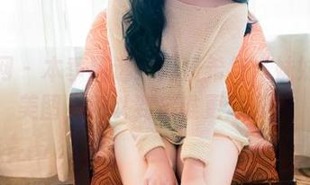 果团网 – 本季精选：周妍希与“妹妹”的美图，所以到底谁更迷人？