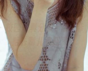 果团网 – 校园写真分享：龚玥菲，你下课后去哪儿疯狂了？