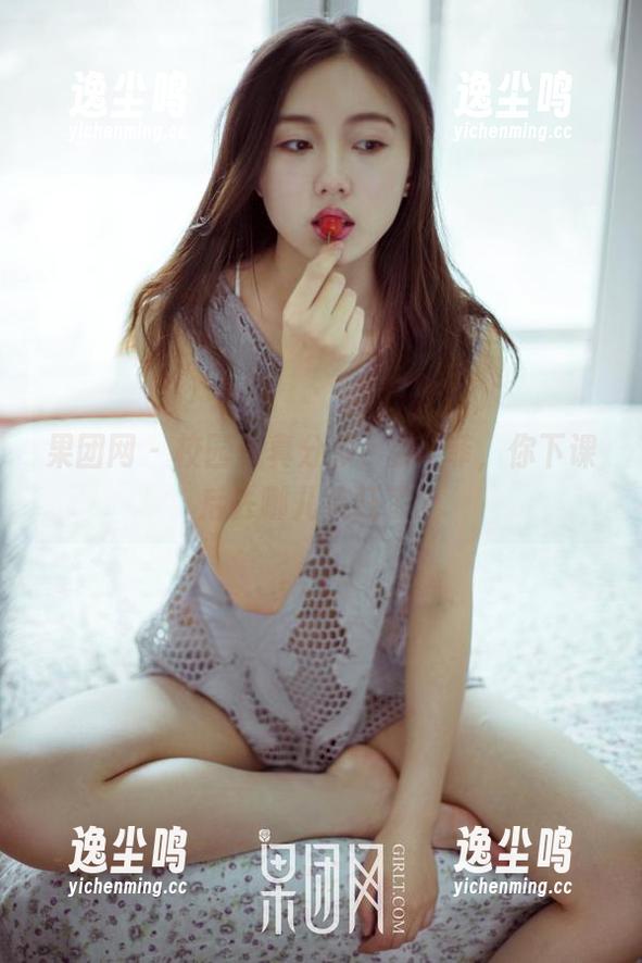 果团网 - 校园写真分享：龚玥菲，你下课后去哪儿疯狂了？