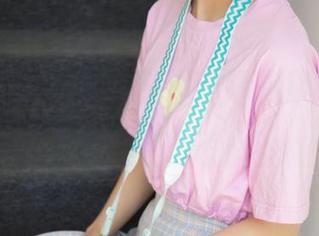 梦丝女神 – 每年都想期待，香萱的在线美图迎接新一轮圣诞吧