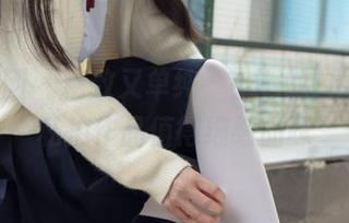 森萝财团 – 精致又单纯，小七的JK学院风私拍作品值得细细品味