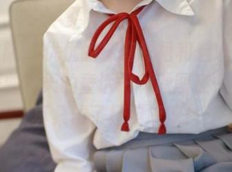 模范学院 – 优优的抹胸礼裙和魅惑黑丝，合奏一曲秋天的童话——原图在一起，写真集成了经典旋律！