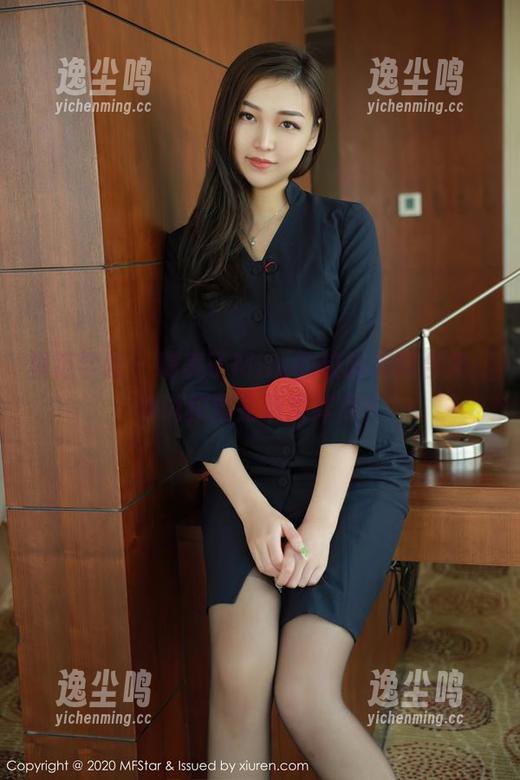 模范学院 - 糯美子Mini的校服美图合集，谁说校园生活没炸点？