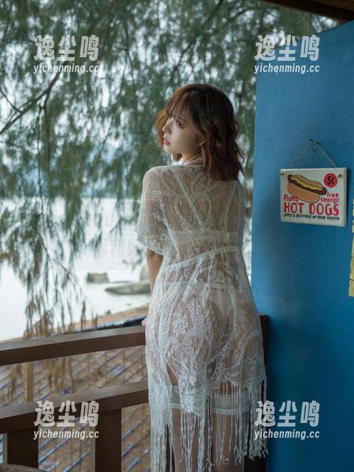 玉汇yuuhui最新出炉的熊猫女仆COS，福利好像越看越模糊。