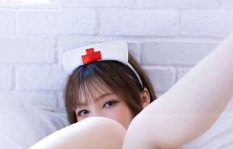白露Bululu的最新力作‘家庭の看护妇’，每一幅都在考验我的想象力