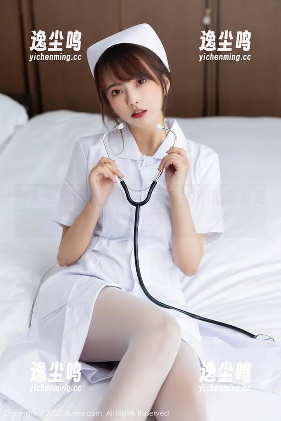 秀人网-77qiqi 秀人网 - 夏天终于来了,77qiqi的写真更新好趁热了!