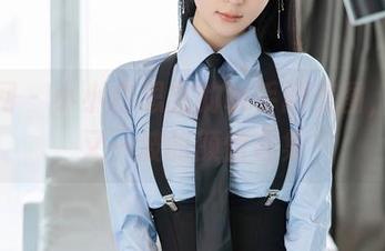 秀人网 – 小小白思宜的水手服美图，一波又一波的颜值合集