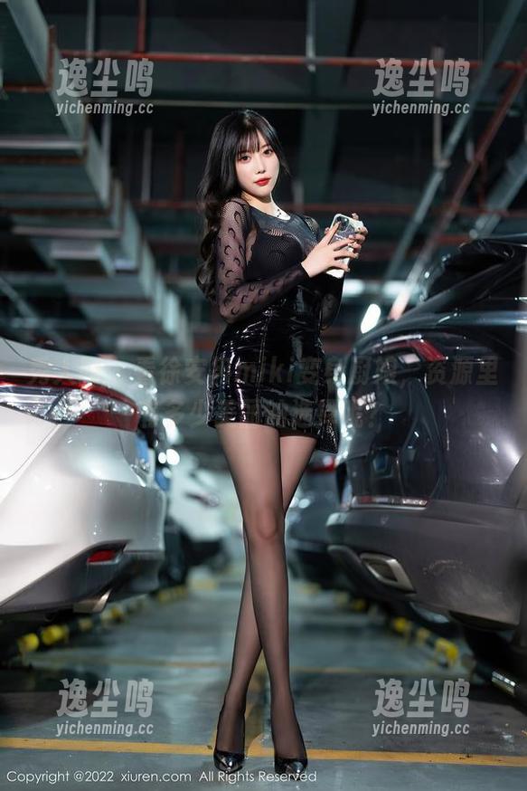 秀人网 - 看徐安冉miki变身厨娘，资源里有多少美丽的选择呢？