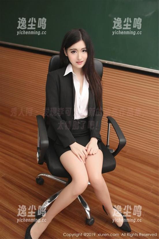 秀人网 - 发现李可儿最新的油亮作品集，太特别了吧！