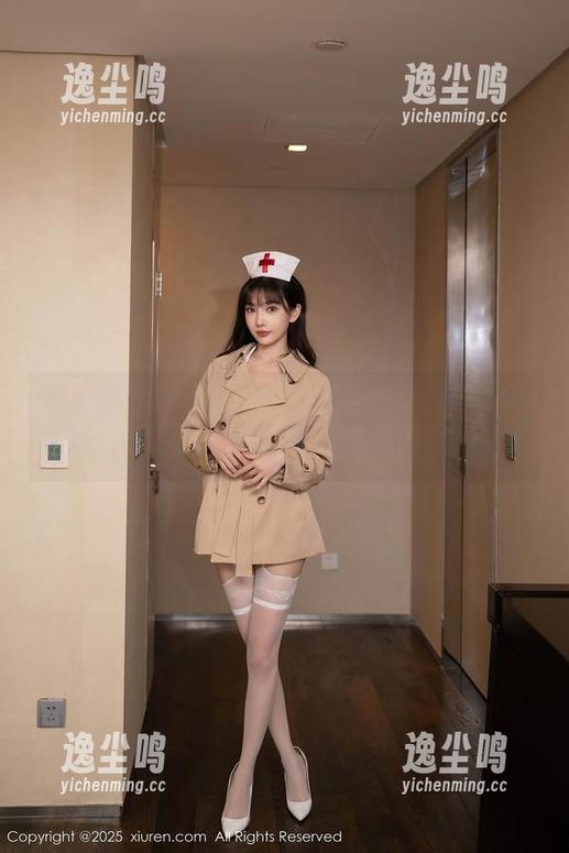 秀人网-王梓童Doirs 秀人网 - 王梓童Doirs亮相最新水手服写真集,一不小心就被这波青春海浪淹没。