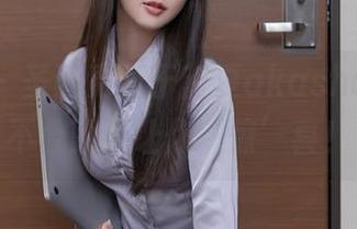 秀人网 – 圣诞更新于蓝夏akasha，一言不合就要让你‘惊’喜！