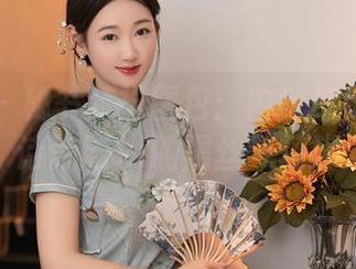 秀人网 – 秘书装扮图包：内敛与张扬的合集，诗诗kiki的黑丝气场满分！
