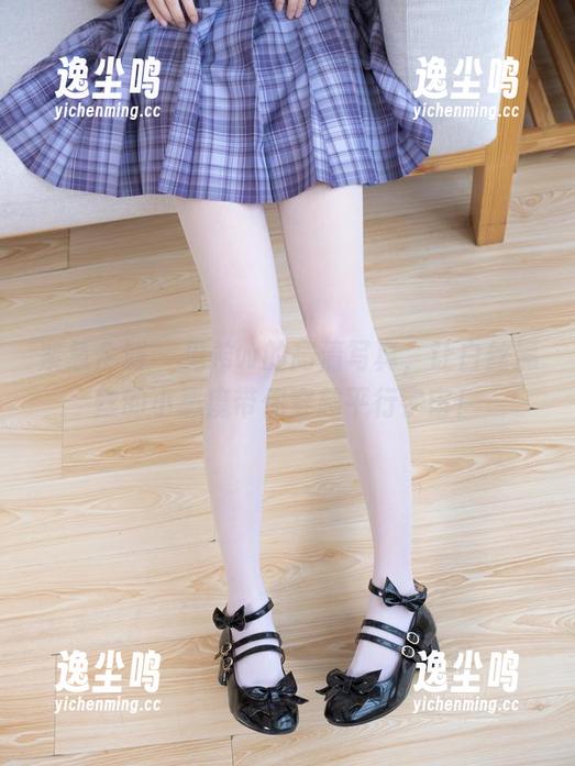 紧急企划 - 见希w的高清写真，让白丝黑丝的小恶魔带你穿越平行宇宙！