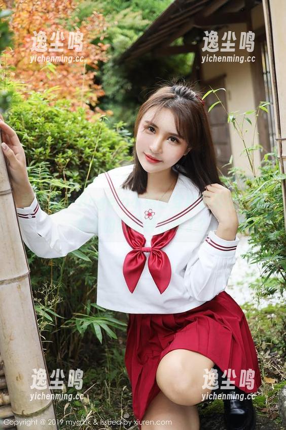 美媛馆 - Angela小热巴穿校服在线，图集里的我又要心动了？